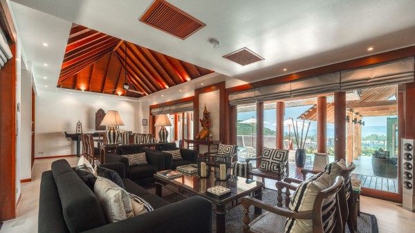 Baan View Talay - Sea View Zenith Villa in Surin,Phuket